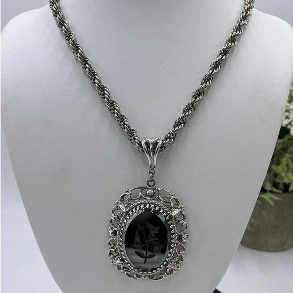 Whiting Davis Vintage Large Black Glass Intaglio Lily Victorian Mirror Necklace - Picture 1 of 16